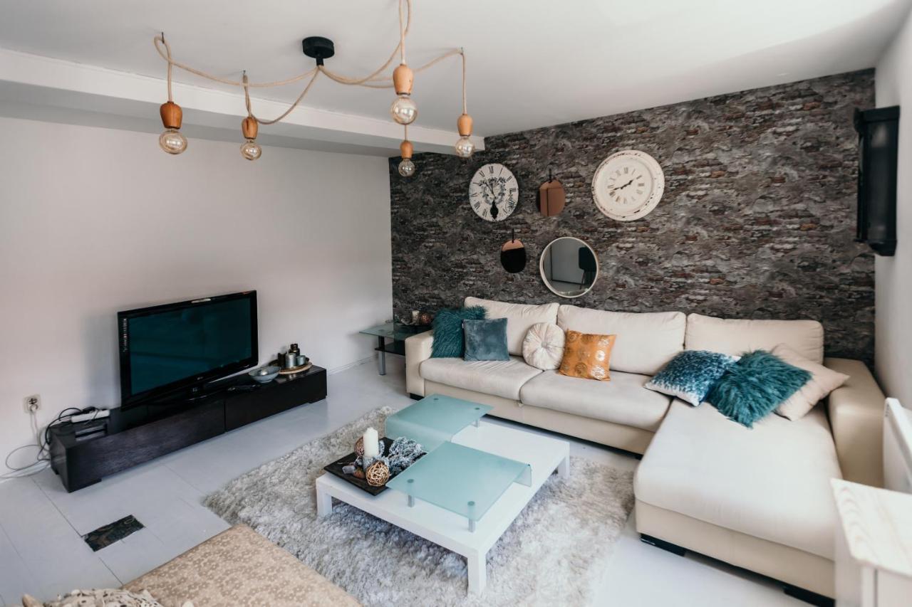 Sarajevo Boutique Appartement Buitenkant foto