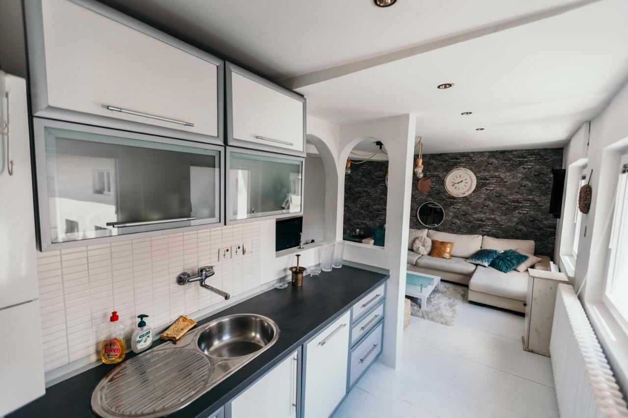 Sarajevo Boutique Appartement Buitenkant foto