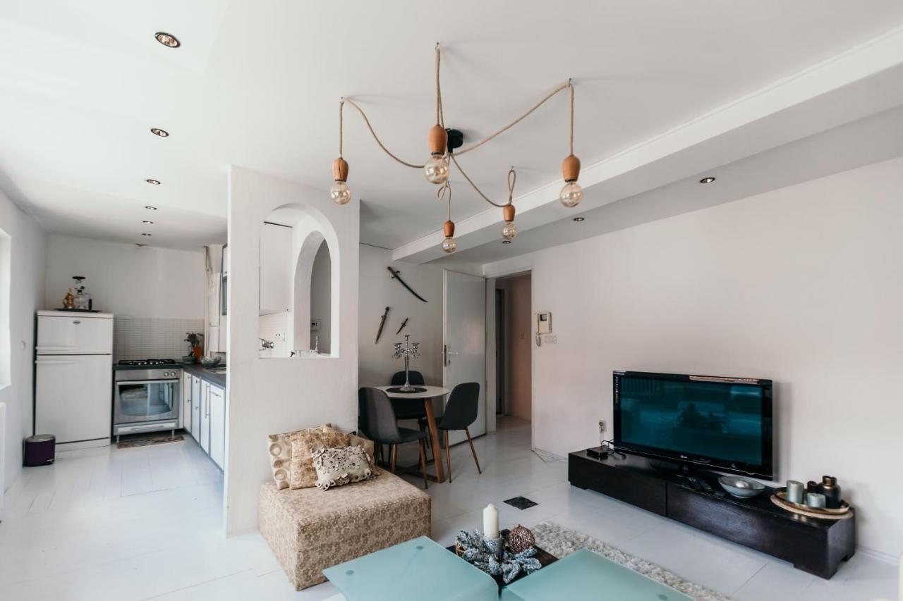 Sarajevo Boutique Appartement Buitenkant foto